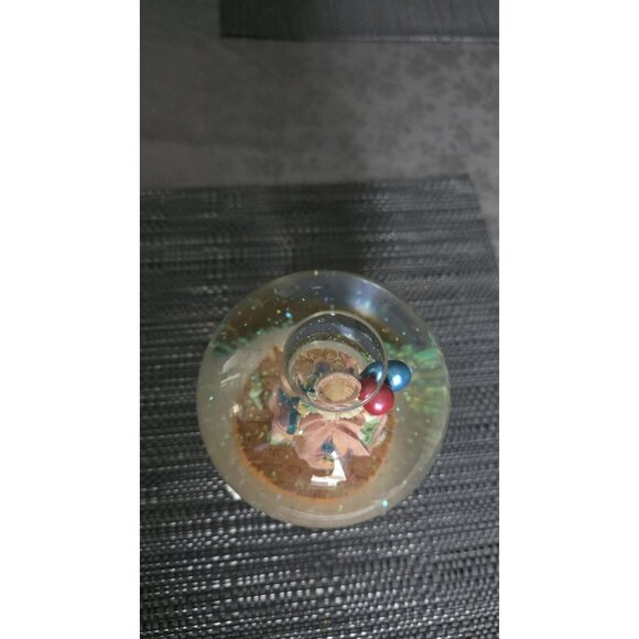 FAO Schwarz Madame Alexander Snow Globe Plays Happy Birthday Music Wind Up Nobox - Picture 7 of 7